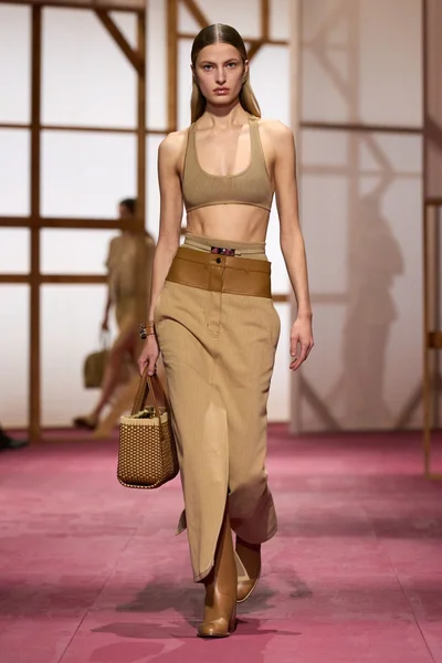 Look 20